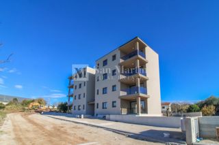 PARENZO - Nuovo appartamento eccellente al piano terra