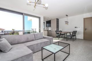 Parenzo, dintorni - appartamento al 1° piano della nuova costruzione con vista sul mare