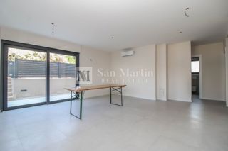 Parenzo, appartamento con due camere da letto, nuova costruzione