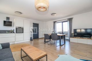 Istria, Parenzo - appartamento moderno in ottima posizione