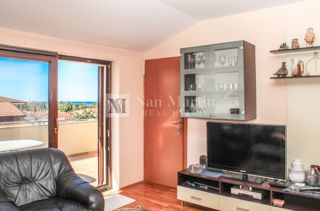 Istria, Cittanova - appartamento con ampia terrazza, vista mare