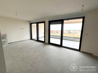 Appartamento moderno (82 m2) a Povljana – acquisto intelligente a Pag, a 300 m dal mare!