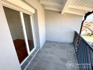 Appartamento trilocale ristrutturato vicino al capolinea Dubec – Novo Brestje