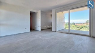 Nuovo appartamento di 67 m2 con vista mare, ASCENSORE, 2 posti auto