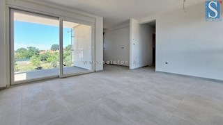 Nuovo appartamento di 67 m2 con vista mare, ASCENSORE, 2 posti auto
