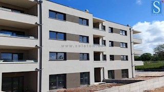 Poreč-Parenzo - appartamento in costruzione di 66 m2, primo piano, 2 posti auto, ASCENSORE