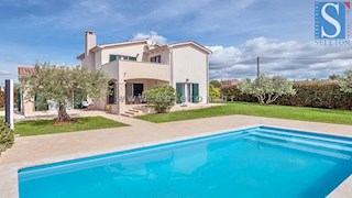 Poreč-Parenzo - dintorni, casa indipendente di 130 m2 con piscina