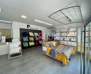 Commerciale Vidikovac, Pula, 85m2