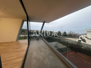 Appartamento Kostrena, 150m2