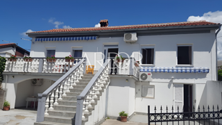 Casa Jadranovo, Crikvenica, 100m2