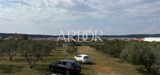 Terreno Barbat na Rabu, Rab, 5.132m2