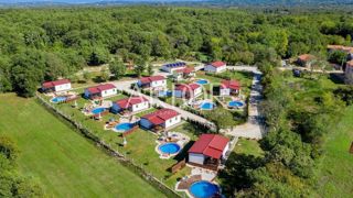 Terreno Poreč, 8.400m2