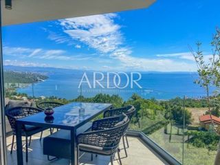 Appartamento Pobri, Opatija - Okolica, 136m2