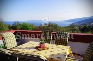OPATIJA - MATULJI, Beautiful family house with sea view