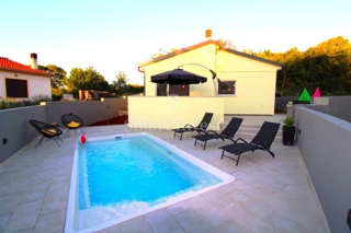 Casa Rakalj, Marčana, 78m2