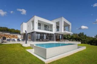 Casa Maračići, Kostrena, 297m2