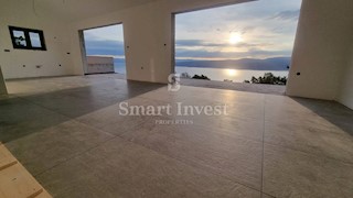 ISTRIA - LABIN, Casa ristrutturata con vista mare aperta, in vendita