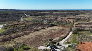 ISTRIA - BUIE, terreno edificabile per una casa, con vista mare