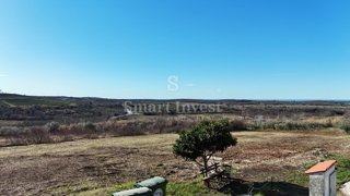ISTRIA - BUIE, terreno edificabile per una casa, con vista mare