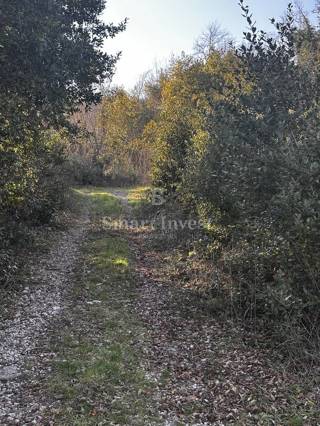 ABBAZIA - POBRI, terreno edificabile di 779 m2