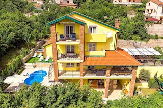 OPATIJA vicinity, Villa with pool and sea view on a quiet location, for sale