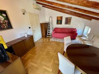 ABBAZIA, appartamento in villa ristrutturata vicino al mare