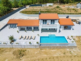 ISTRIA - DRAGUCCIO, Lussuosa tenuta mediterranea appartata, 20.000 m2!