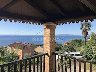 OPATIJA - POBRI, casa con splendida vista sul mare