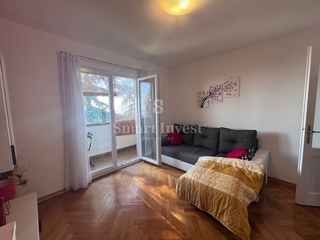 LOVRAN, appartamento trilocale con vista mare e garage, vicino al mare