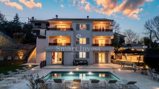 ABBAZIA - POBRI, Villa di lusso con piscina e vista mare, in vendita