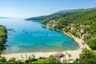 ISTRIA - ALBONA, terreno edificabile vicino al mare
