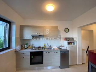 ABBAZIA - VEPRINAC, casa di 160 m2 con cortile di 850 m2