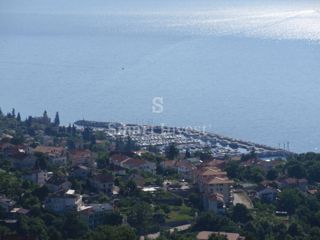 LOVRAN, Terreno edificabile con splendida vista mare, in vendita