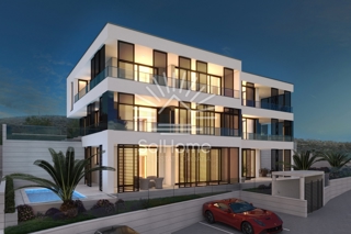 Appartamento di lusso con piscina privata e vista mare vicino a Zara.