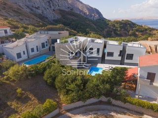 Lussuosa villa con vista panoramica sul mare nell'isola di Pag, vicino a Zara - Croazia