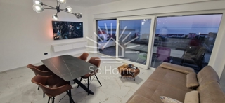 Appartamento con vista sul mare e sulla città, Novalja - Croazia