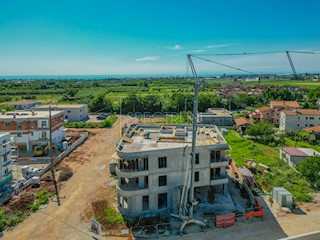 Umago, nuova costruzione, appartamento moderno al 1° piano