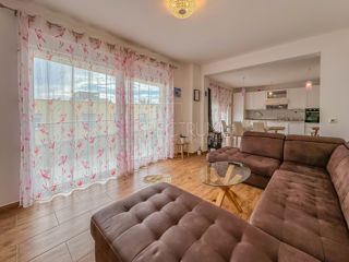 Cittanova, spazioso appartamento con terrazza sul tetto