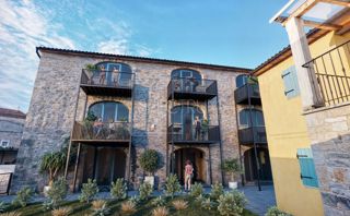 Dintorni di Buie, appartamento ristrutturato al piano terra con giardino