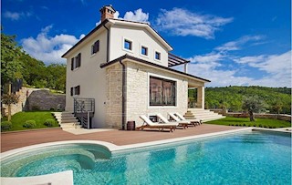 Zona Labin, villa moderna con bellissima vista sul mare!