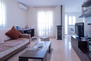 Cittanova, appartamento con vista mare in posizione ambita