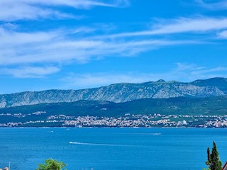 Šilo, vendita, appartamento al secondo piano in ottima posizione vicino al mare