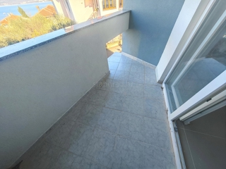 Šilo, vendita, appartamento al primo piano, a soli 150 m dal mare!