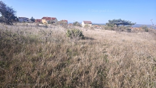 Punat, terreno edificabile in un'ottima posizione!