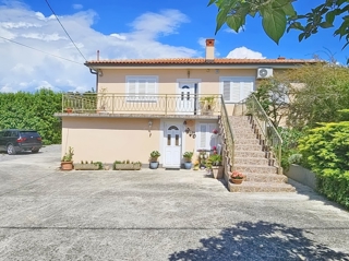 Baia di Soline, casa indipendente con giardino vicino al mare!