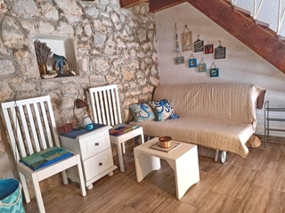 Krk, casa in pietra vicino al mare e al centro città!