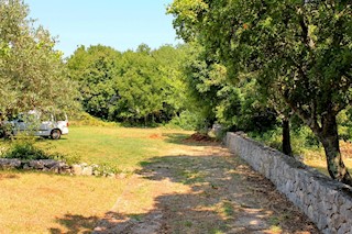 Dobrinj, Gabonjin, terreno edificabile, IN VENDITA!