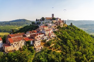 TERRENO EDIFICABILE CON VISTA SU MOTOVUN