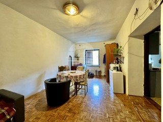 CASA CHARMOSA NEL CUORE DI BUJE CON VISTA MARE E GRANDE POTENZIALE!