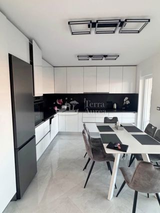 Appartamento Šilo, Dobrinj, 100m2